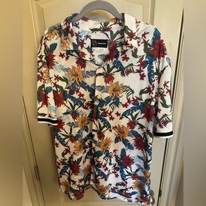 Hawaiian Print Mesh Top with Athletic Stripes